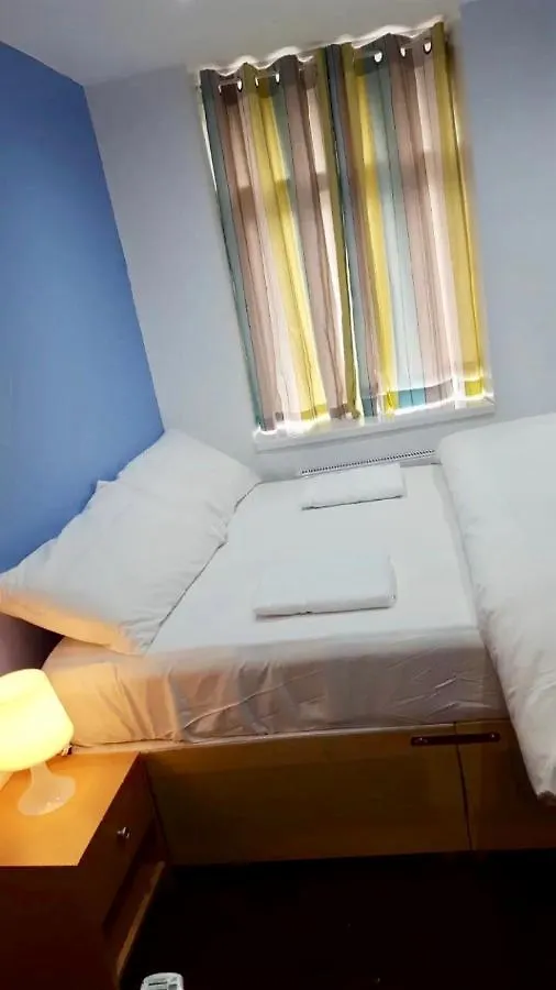 E1- Flats Aparthotel London